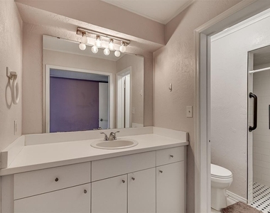 1703 E Lindsey Street - Photo Thumbnail 26