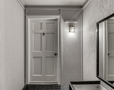 1703 E Lindsey Street - Photo Thumbnail 2
