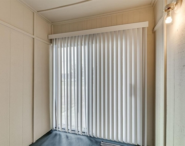 1703 E Lindsey Street - Photo Thumbnail 35