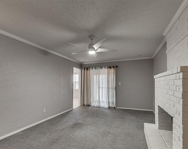 1703 E Lindsey Street - Photo Thumbnail 9
