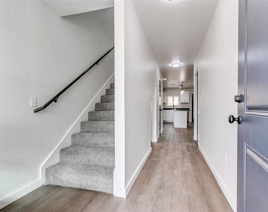 13000 Nw 3rd Court - Photo Thumbnail 24
