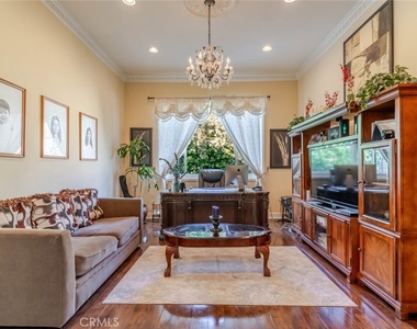 10817 W Stallion Ranch Road - Photo Thumbnail 9