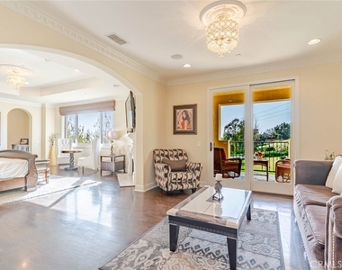 10817 W Stallion Ranch Road - Photo Thumbnail 32