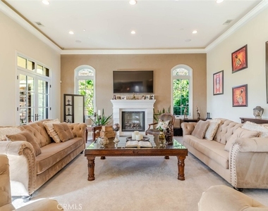 10817 W Stallion Ranch Road - Photo Thumbnail 30