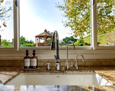 10817 W Stallion Ranch Road - Photo Thumbnail 15