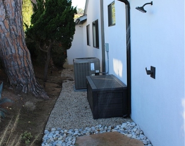 161 Via Pasqual - Photo Thumbnail 13