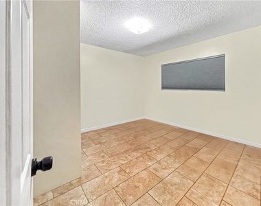 4084 W 137th - Photo Thumbnail 7