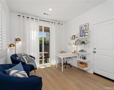 291 Heartland Way - Photo Thumbnail 10