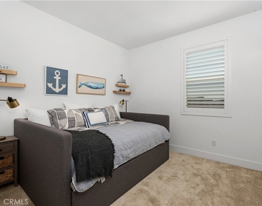 291 Heartland Way - Photo Thumbnail 30