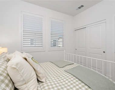 291 Heartland Way - Photo Thumbnail 29