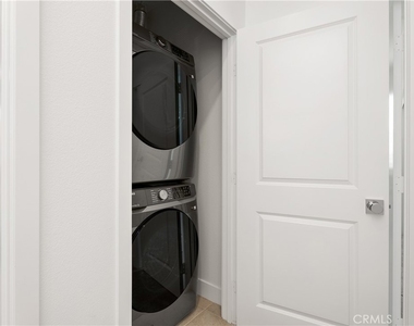 291 Heartland Way - Photo Thumbnail 26