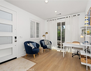 291 Heartland Way - Photo Thumbnail 11