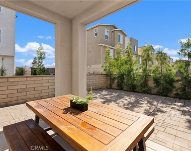 291 Heartland Way - Photo Thumbnail 7