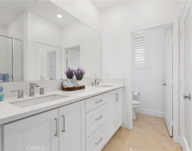 291 Heartland Way - Photo Thumbnail 34
