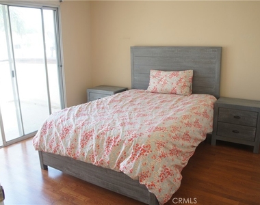 2230 Bloomfield Lane - Photo Thumbnail 9