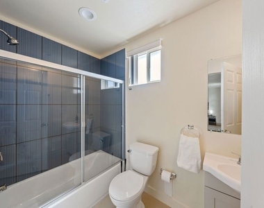 5912 S Flower Street - Photo Thumbnail 45