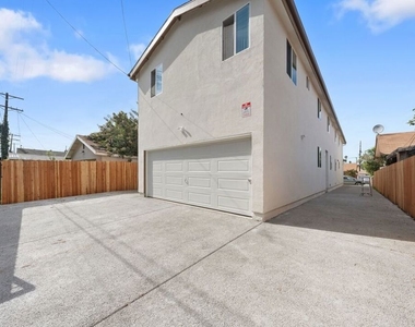 5912 S Flower Street - Photo Thumbnail 59