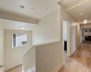 5912 S Flower Street - Photo Thumbnail 41