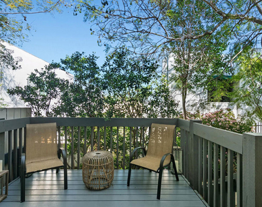 29239 Heathercliff Road - Photo Thumbnail 17