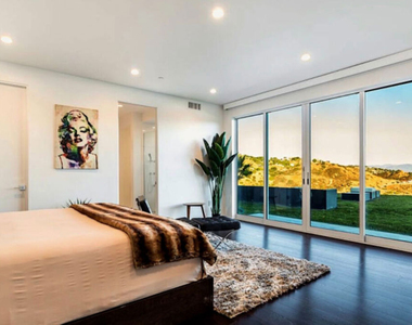 80 Saddlebow Road - Photo Thumbnail 31