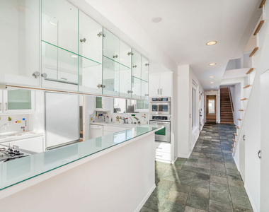 3711 Ocean Front - Photo Thumbnail 6