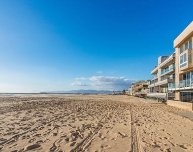 3711 Ocean Front - Photo Thumbnail 3