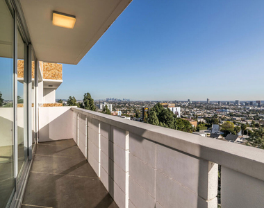 8787 Shoreham Drive - Photo Thumbnail 3