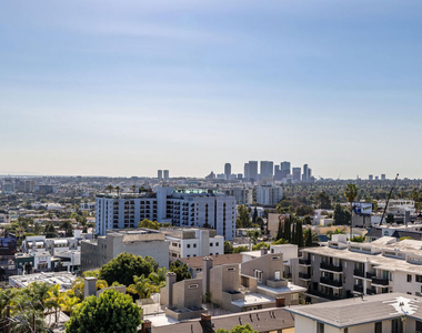 8787 Shoreham Drive - Photo Thumbnail 28
