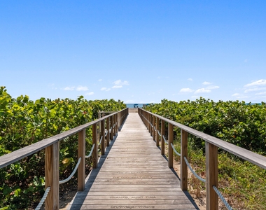 3000 N Ocean Drive - Photo Thumbnail 32