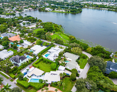 1117 Lake Drive - Photo Thumbnail 45
