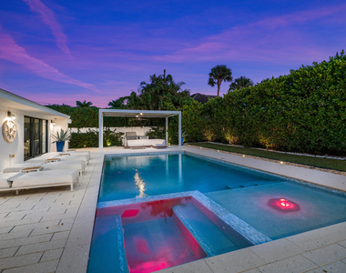 1117 Lake Drive - Photo Thumbnail 53