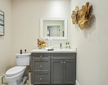 1117 Lake Drive - Photo Thumbnail 23