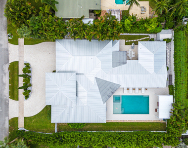 1117 Lake Drive - Photo Thumbnail 38