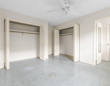 751 Hummingbird Way - Photo Thumbnail 10