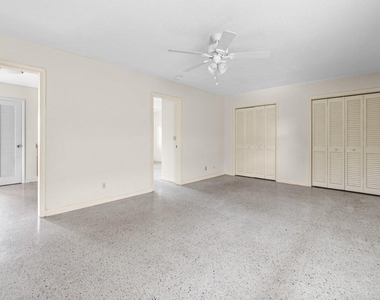 751 Hummingbird Way - Photo Thumbnail 7