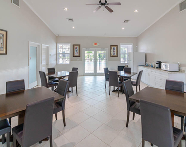 356 Se Bloxham Way - Photo Thumbnail 60