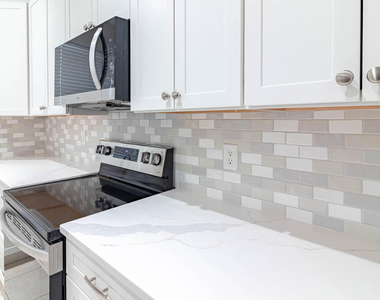 356 Se Bloxham Way - Photo Thumbnail 12