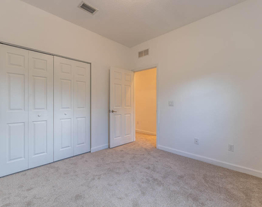 10283 Wellington Parc Drive - Photo Thumbnail 23