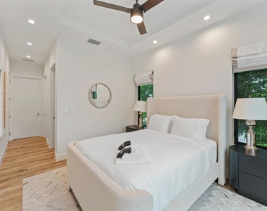 214 28th Street - Photo Thumbnail 37