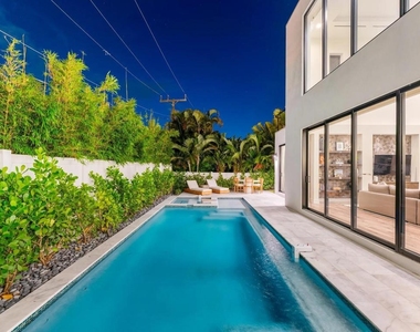 214 28th Street - Photo Thumbnail 56