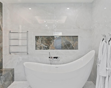 214 28th Street - Photo Thumbnail 26