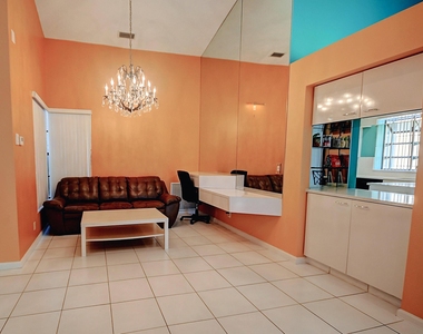 19356 Cherry Hills Terrace - Photo Thumbnail 6