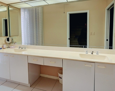19356 Cherry Hills Terrace - Photo Thumbnail 11