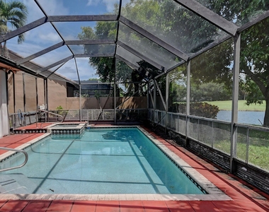 19356 Cherry Hills Terrace - Photo Thumbnail 18