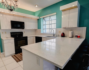 19356 Cherry Hills Terrace - Photo Thumbnail 1