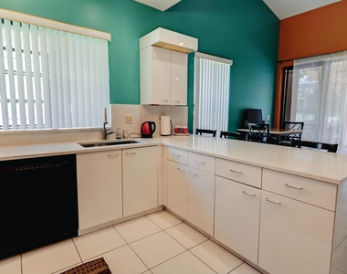 19356 Cherry Hills Terrace - Photo Thumbnail 2