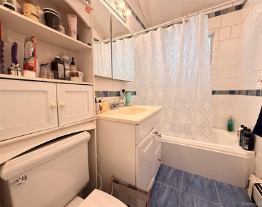 24580 61st Avenue - Photo Thumbnail 6