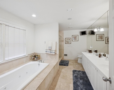 126 Malloy Drive - Photo Thumbnail 29