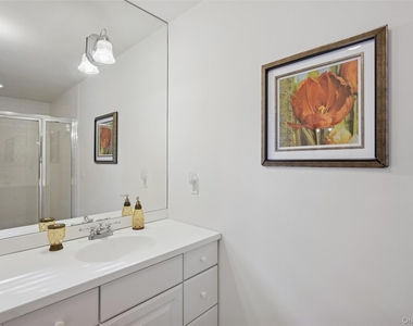 126 Malloy Drive - Photo Thumbnail 19
