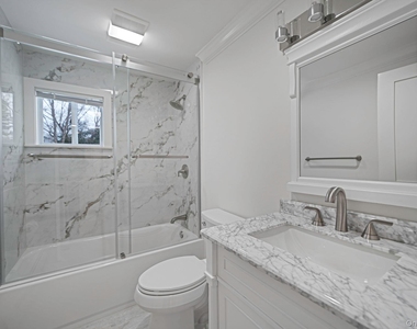 19 Pine Tree Lane - Photo Thumbnail 25